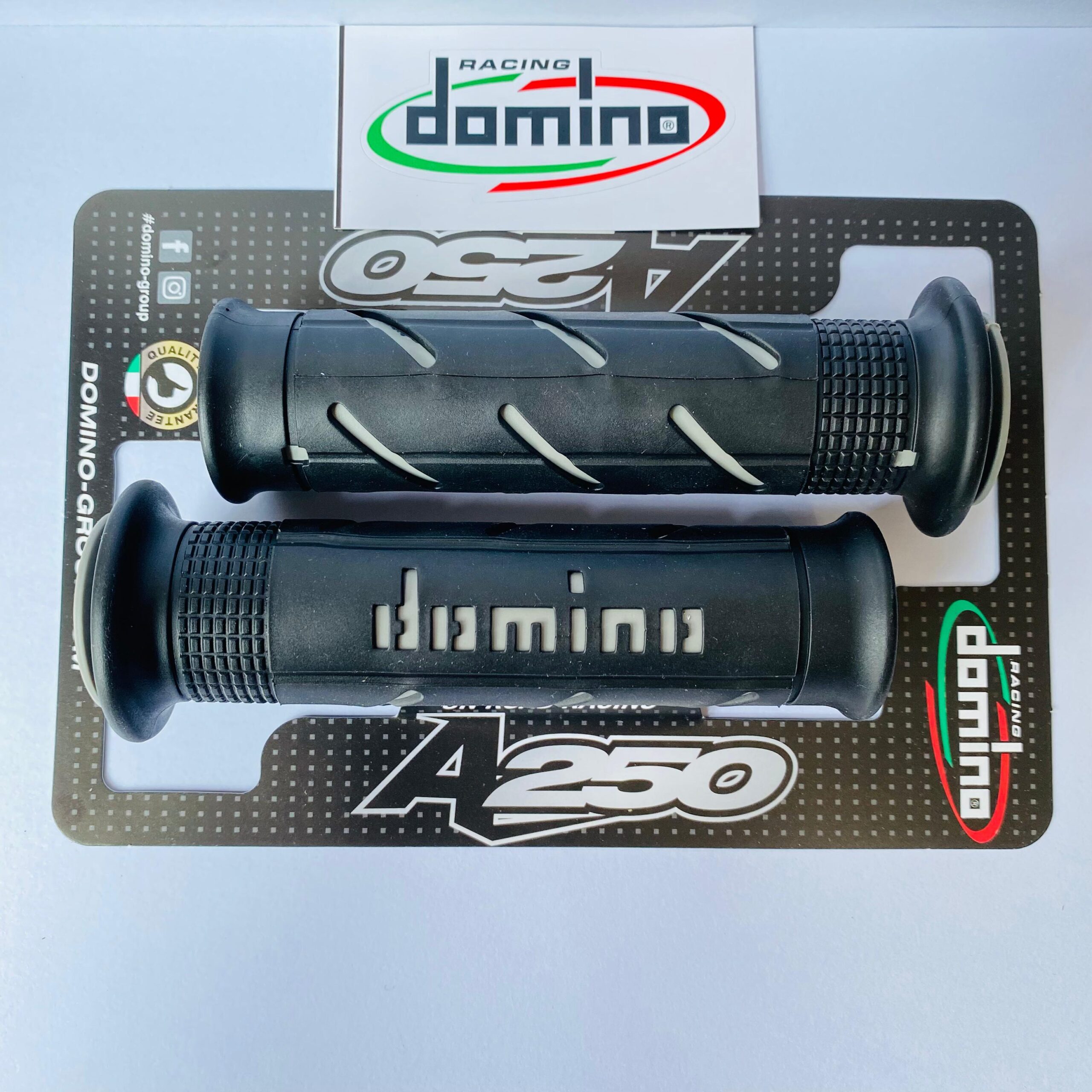 HANDGRIP GRIP DOMINO SUPER SOFT GRIPS BLACK GREY - Gambar 2